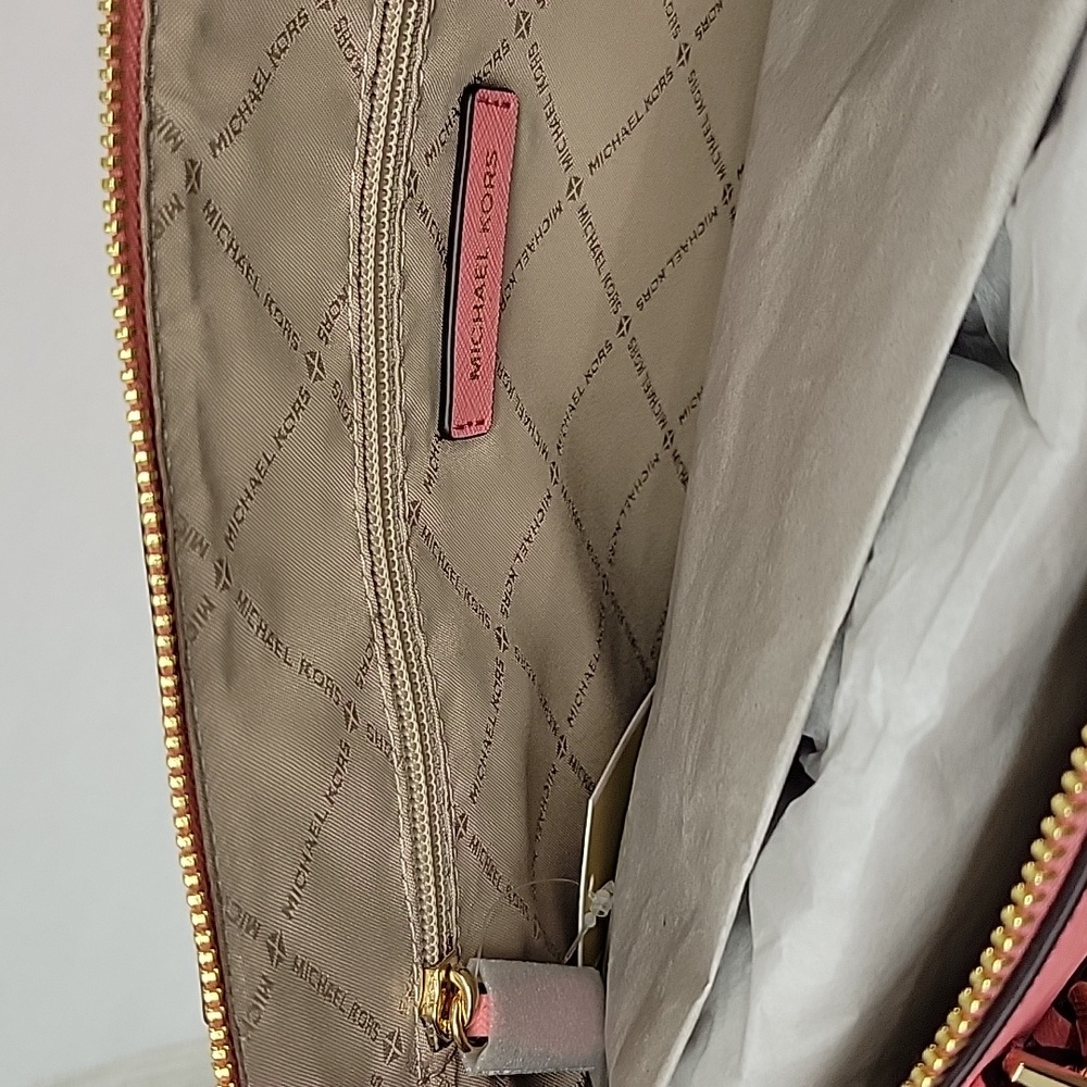 NWT Michael Kors Charlotte Large Shoulder Leather Tote In Tea Rose - Picture 11 of 14